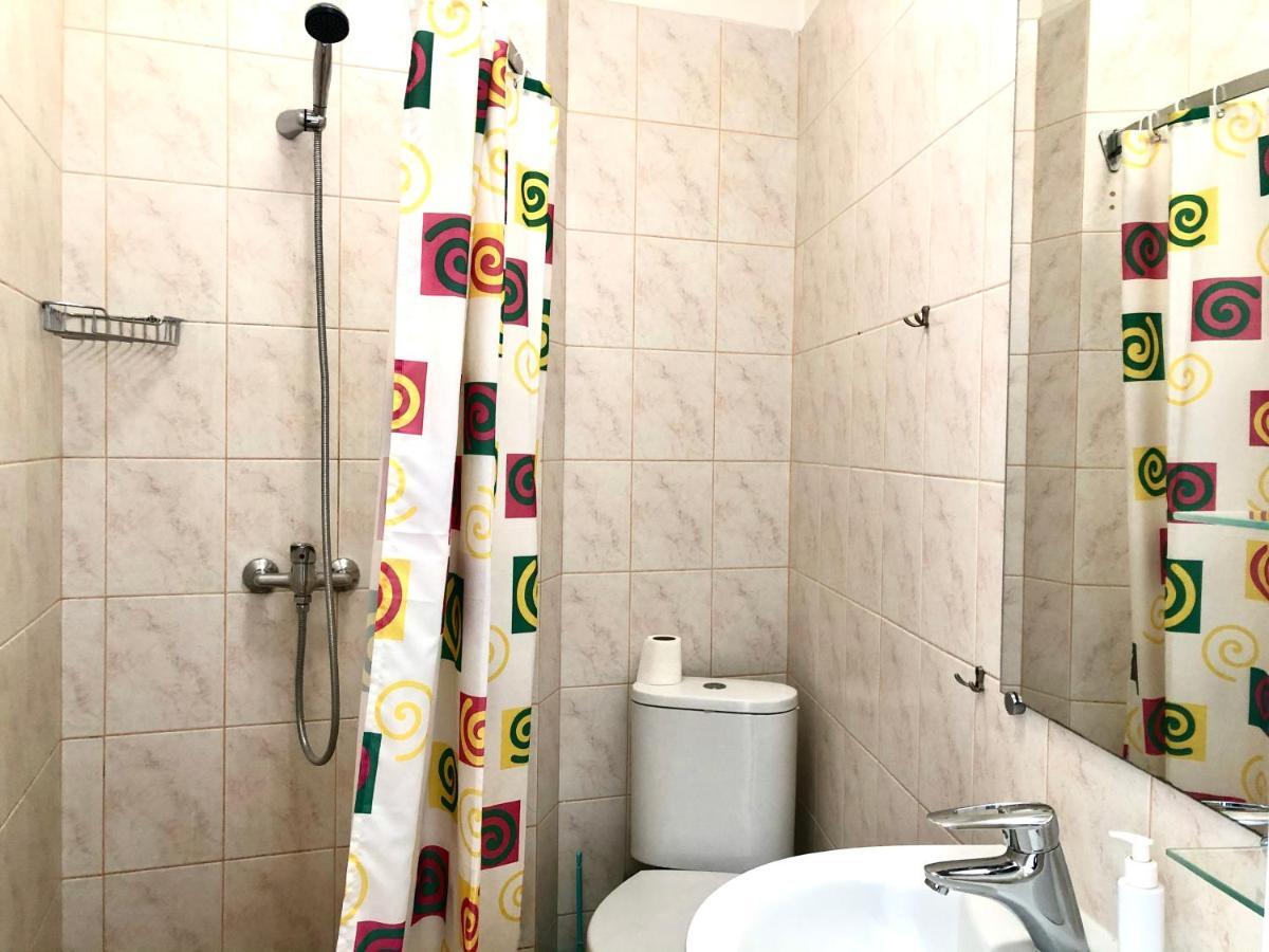 Авіа Lägenhet Uzjhorod Exteriör bild